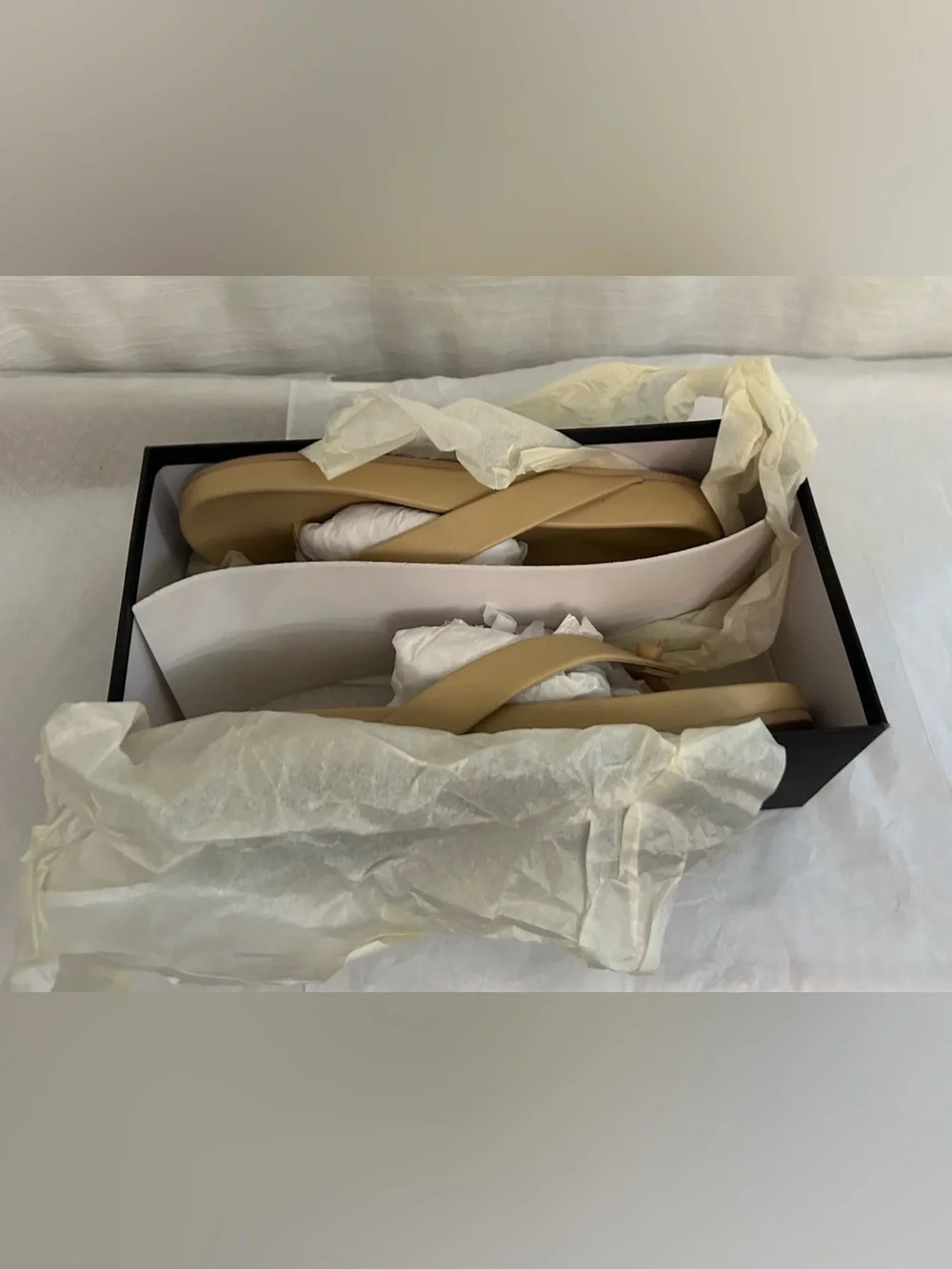 J. Crew 100% Leather Neutral Beige Resortwear Flip Flop Sandals